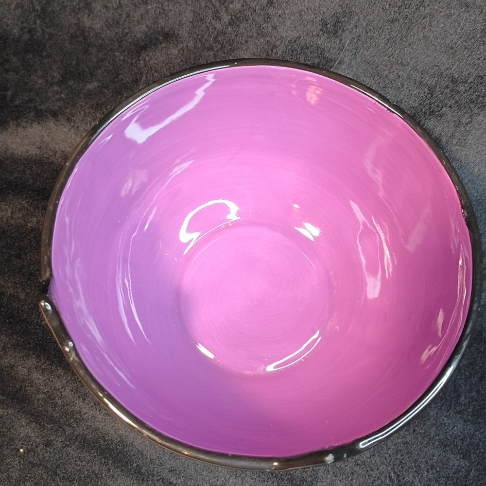 Black Cat Bowl with Purple Interior - Picture 3 of 4